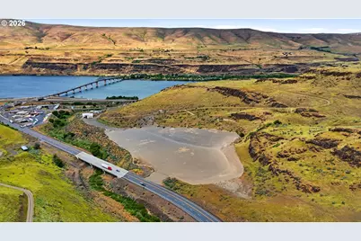 000 Hwy 97, Wasco, OR 97065 - Photo 5
