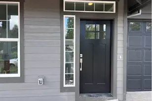 437 NW Freeman Ave, Hillsboro, OR 97124 - Photo 3