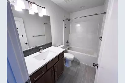 437 NW Freeman Ave, Hillsboro, OR 97124 - Photo 17