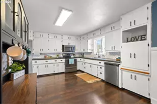 1640 NE 2nd St, Hermiston, OR 97838 - Photo 9