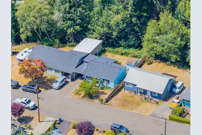 1655 N Juniper St, Coquille, OR 97423 - Photo 29