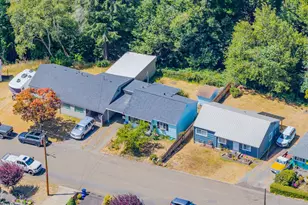 1655 N Juniper St, Coquille, OR 97423 - Photo 27