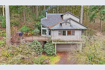 16240 SE Maple Hill Ln, Happy Valley, OR 97086 - Photo 1