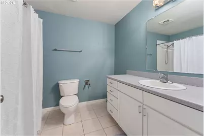 710 NW Naito Pkwy #C12, Portland, OR 97209 - Photo 17