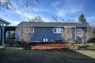 233 Crowsfoot Rd, Oakland, OR 97462 - Photo 3