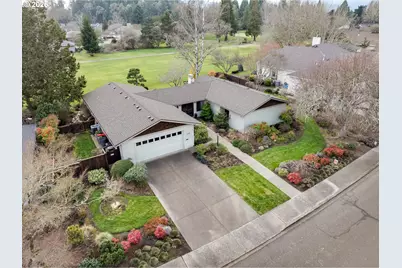 1925 NW St Andrews Dr, McMinnville, OR 97128 - Photo 47