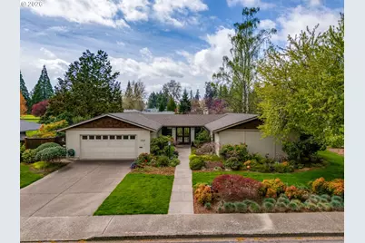 1925 NW St Andrews Dr, McMinnville, OR 97128 - Photo 5