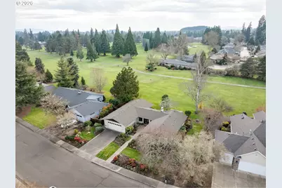 1925 NW St Andrews Dr, McMinnville, OR 97128 - Photo 3