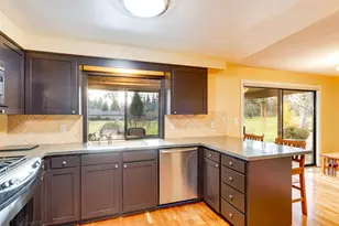 1925 NW St Andrews Dr, McMinnville, OR 97128 - Photo 19