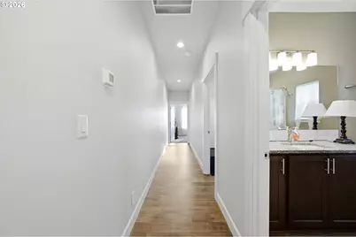 593 SW Cottonwood Dr, Hermiston, OR 97838 - Photo 17