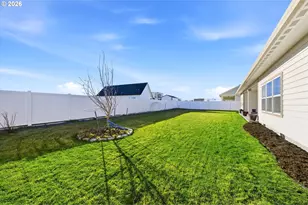 593 SW Cottonwood Dr, Hermiston, OR 97838 - Photo 33