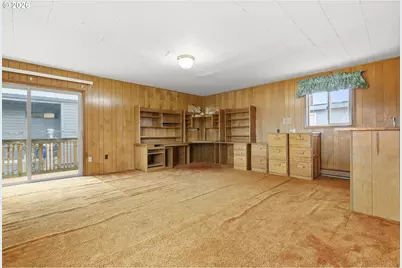 550 N Tomahawk Island Dr., Portland, OR 97217 - Photo 29