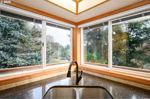 14355 NW Pheasant Hill Ln, McMinnville, OR 97128 - Photo 11