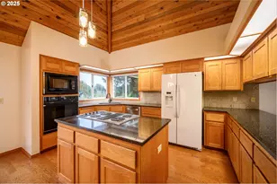 14355 NW Pheasant Hill Ln, McMinnville, OR 97128 - Photo 9