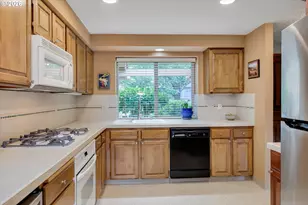 12918 SW Thunderhead Way, Beaverton, OR 97008 - Photo 23