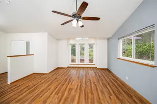 3220 31st St, Florence, OR 97439 - Photo 5