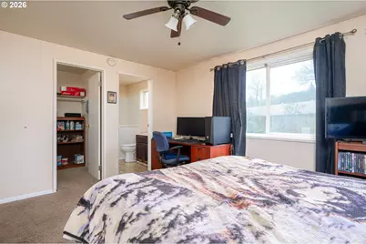 8448 SE 89th Ave, Portland, OR 97266 - Photo 13