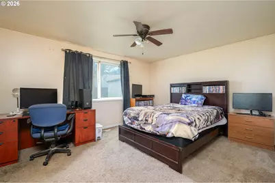 8448 SE 89th Ave, Portland, OR 97266 - Photo 11