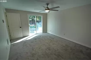 2419 SE Ermine St, Albany, OR 97322 - Photo 17