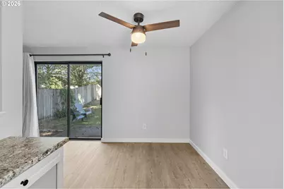 742 9th St, Washougal, WA 98671 - Photo 13