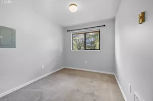 742 9th St, Washougal, WA 98671 - Photo 5