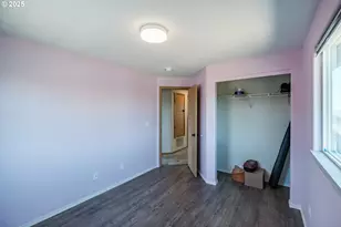 1024 S 10th St, Lebanon, OR 97355 - Photo 27