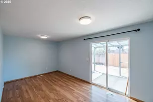 1024 S 10th St, Lebanon, OR 97355 - Photo 29