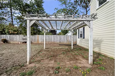 1115 S 6th St, Cottage Grove, OR 97424 - Photo 37