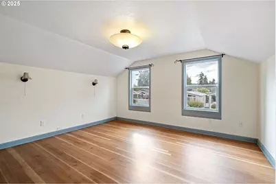 1115 S 6th St, Cottage Grove, OR 97424 - Photo 27