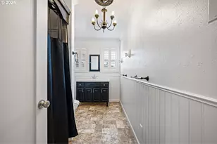 1115 S 6th St, Cottage Grove, OR 97424 - Photo 21