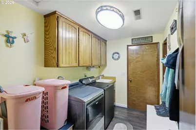 93266 Beaver Creek Ln, Coos Bay, OR 97420 - Photo 15