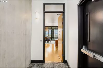 333 NW 9th Ave #1405, Portland, OR 97209 - Photo 3