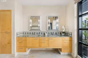 333 NW 9th Ave, Portland, OR 97209 - Photo 29