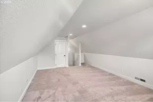 1096 8th Ave, Albany, OR 97321 - Photo 35