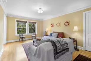 709 SW 16th Ave, Portland, OR 97205 - Photo 11