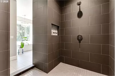 3944 Los Altos Ln, Eugene, OR 97405 - Photo 21
