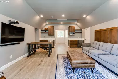 3944 Los Altos Ln, Eugene, OR 97405 - Photo 43