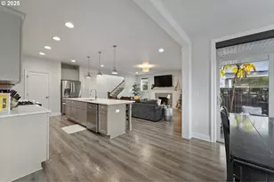 19360 Pelican Lake Place, Oregon City, OR 97045 - Photo 13