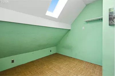 1211 E 10th St, The Dalles, OR 97058 - Photo 37