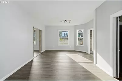 1211 E 10th St, The Dalles, OR 97058 - Photo 11