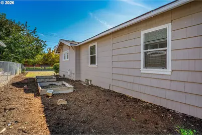 10911 SE Myrtle St, Milwaukie, OR 97222 - Photo 31