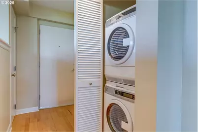 1205 SW Cardinell Dr #302, Portland, OR 97201 - Photo 21