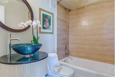 1205 SW Cardinell Dr #302, Portland, OR 97201 - Photo 19