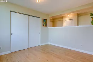 1205 SW Cardinell Dr, Portland, OR 97201 - Photo 15