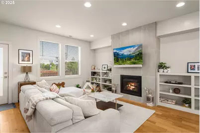 5475 N Bowdoin St #A, Portland, OR 97203 - Photo 7