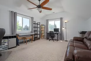 315 N Elm St, Yamhill, OR 97148 - Photo 27