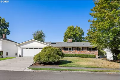 6025 SW Spruce Ave, Beaverton, OR 97005 - Photo 3