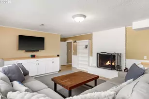 6025 SW Spruce Ave, Beaverton, OR 97005 - Photo 25