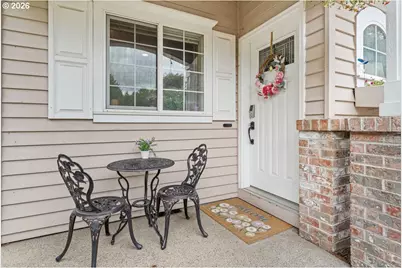 355 NE Saint Jean Pl, Hillsboro, OR 97124 - Photo 5