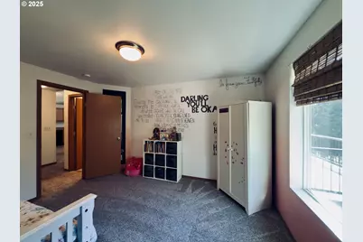 2037 Delameter Rd, Castle Rock, WA 98611 - Photo 13